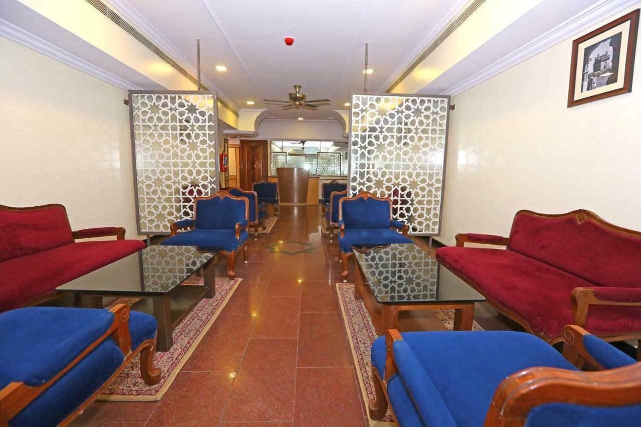 Gulf Hotel - Near Taj Hotel Colaba Mumbai Exterior photo