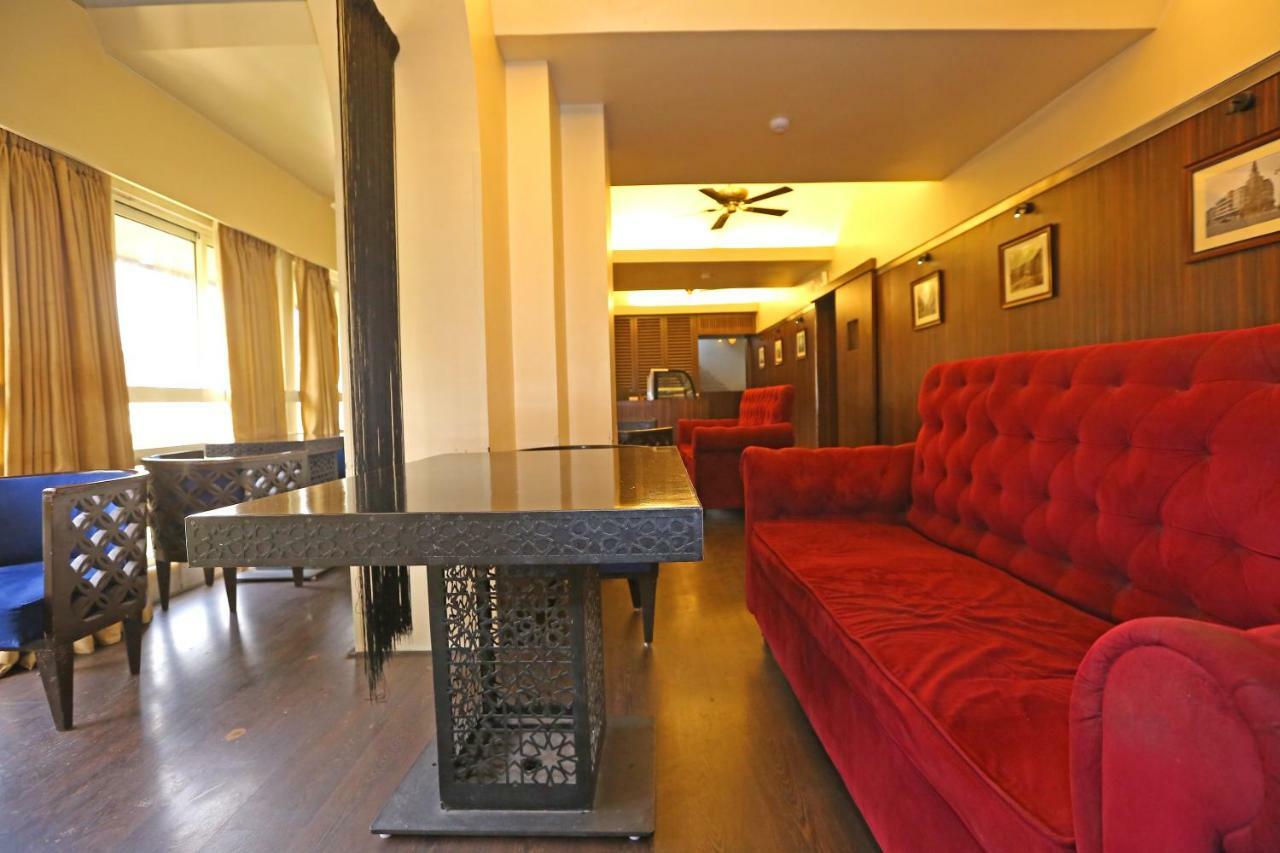 Gulf Hotel - Near Taj Hotel Colaba Mumbai Exterior photo